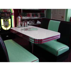 Customize our Restaurant booths for sale as per your commercial space