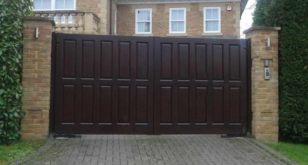 Electric Swinging Gates