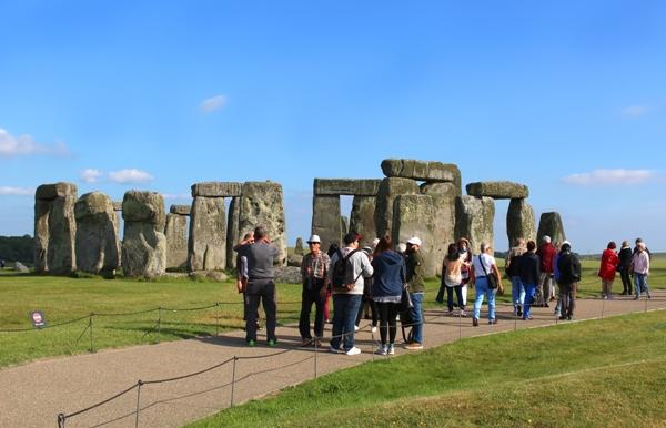 Windsor Stonehenge and Oxford Tour from London