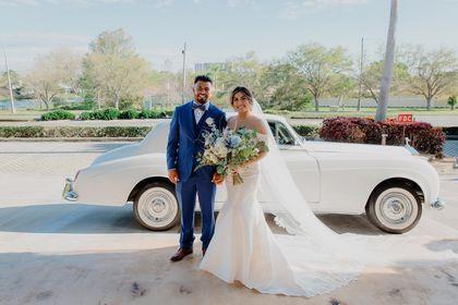 Elegant Vintage Rolls Royce for Your Wedding