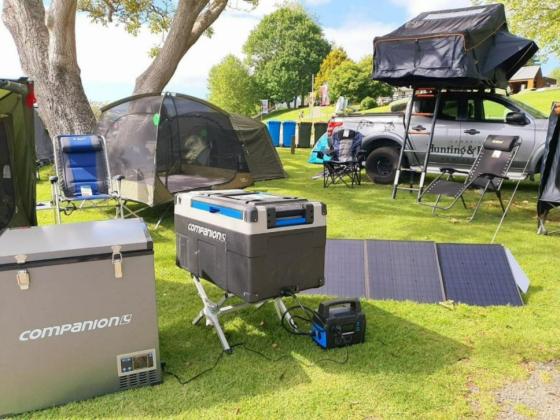 Stay Powered Anywhere with Our Cutting-Edge Portable Solar Panels!