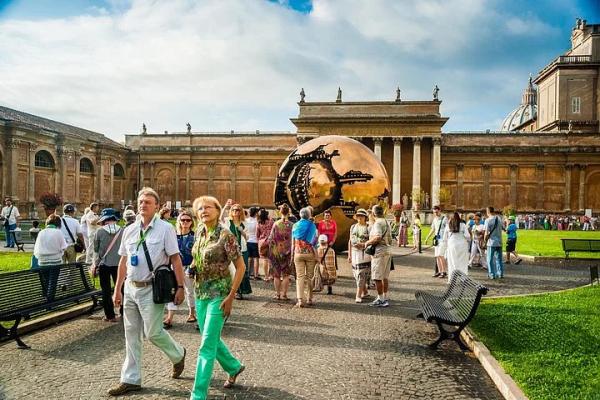 Witness the ageless artworks and frescos by famous artists at the Vatican Museum