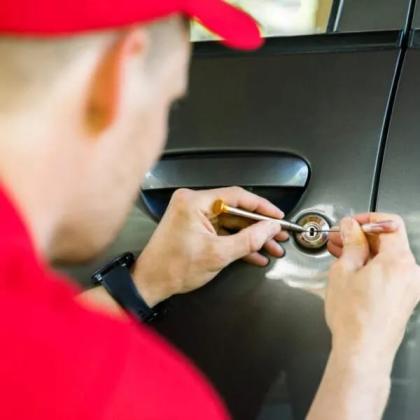 Charlotte Locksmith