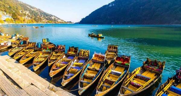Explore North India with Our Exclusive Tour Packages
