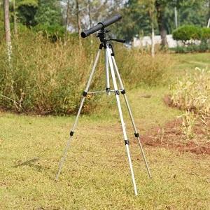 Inspire young explorers with our Kid-Friendly Mini Monocular Telescope!