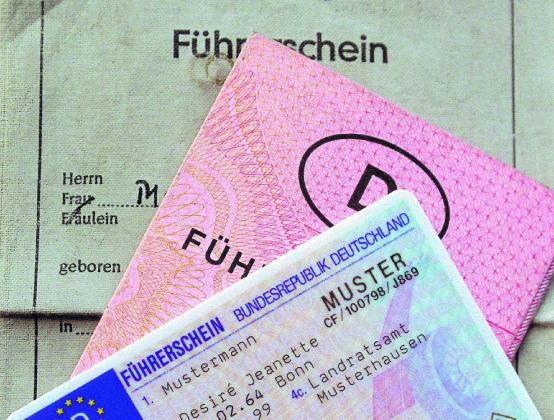 Kaufen Sie einen legalen Führerschein und reisen Sie international | +43 68110860925