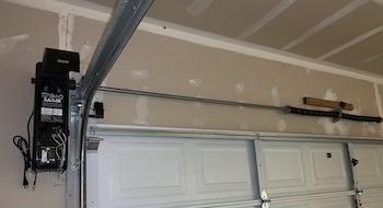 CHS Garage Door Repair of Redmond