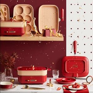 Cook up delicious waffles and meals with this multi-function electric waffle & hot pot cooker!
