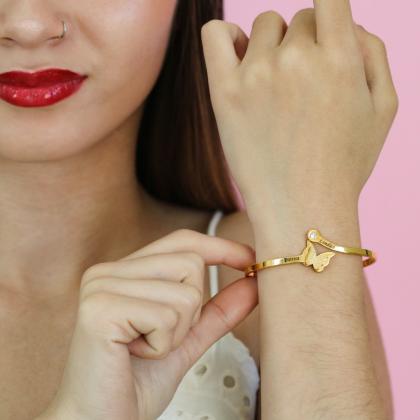 Discover the magic of engraved jewelry at ChainsOnly