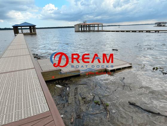 Dream Boat Docks