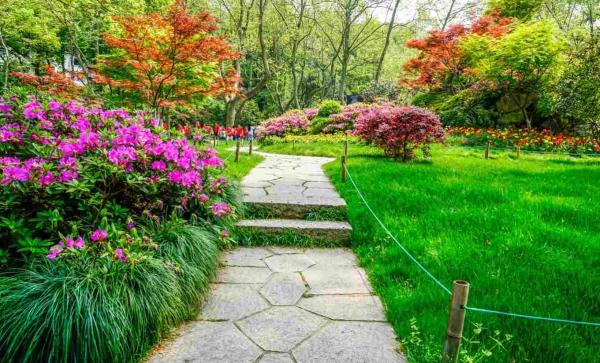 Reliable Hardscaping Companies In Saco, Maine | MGM Landscaping