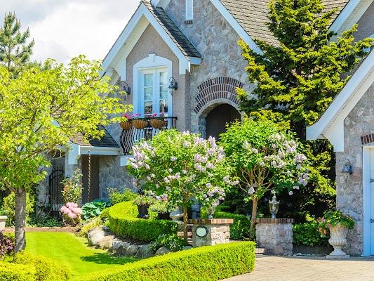Residential landscaping services near me | Ho's Beautiful Gardens