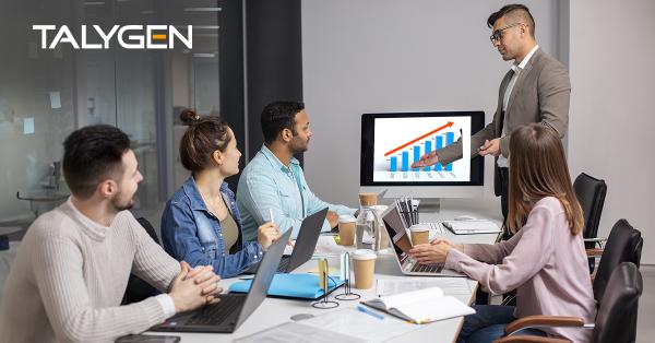 Track employee breaks and absences with customizable reports