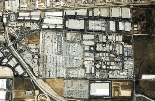 Truck and auto storage yard San Diego