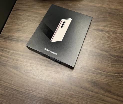 Buy Samsung Galaxy Z Fold 6 256GB in bulk online