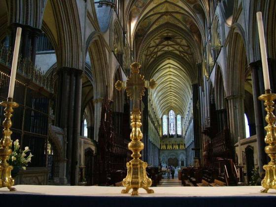 7 Best Affordable Day Tours from London