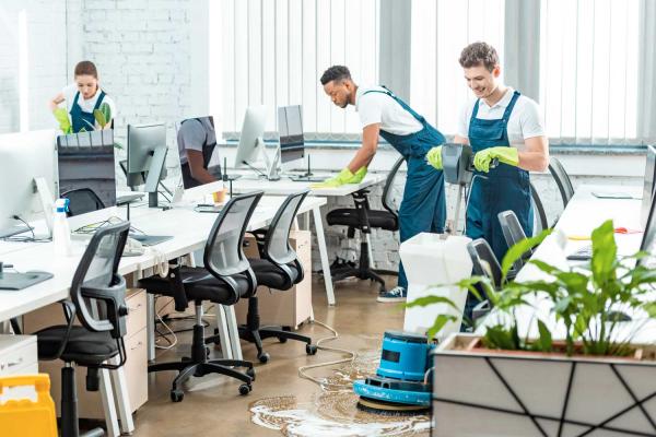 Commercial Cleaning Services in Bristol! Make your Workplaces Sparkling Clean