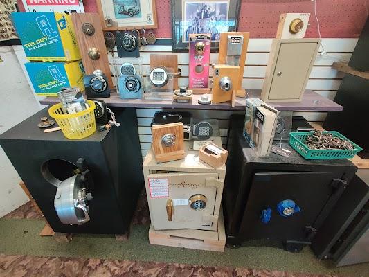 Commercial locksmith near me | King's Mobile Lock Inc.