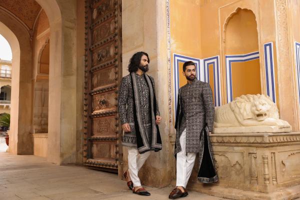 Discover the Best Sherwani Sets for Every Occasion at Laromani Official