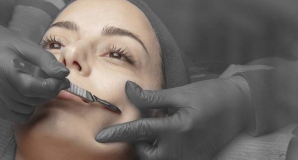 Enhance Your Skin: The Miracle of Dermaplane Facial