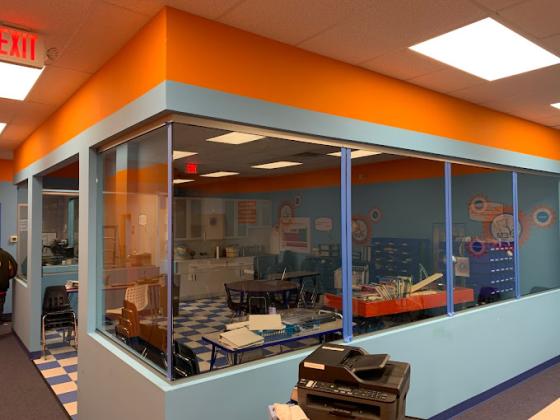 Glass & mirror shop in Alexandria VA | Atlas Glass & Mirror Inc.