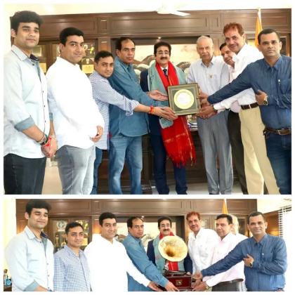 Sandeep Marwah Calls for Preservation of Culture and Heritage at Ayodhya Ki Ramleela Meeting