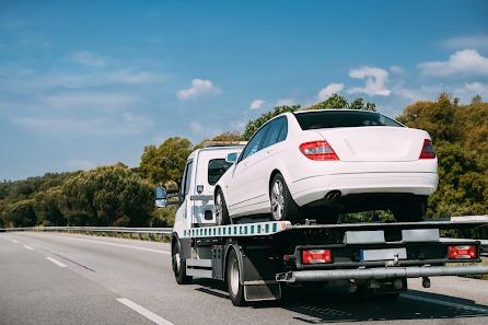Towing service for scrap cars | South Cali Junk Car Removal