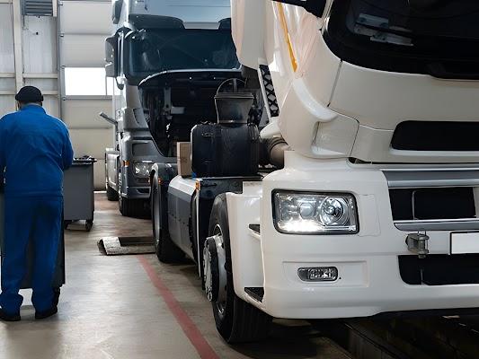Truck fabricators near me | Modocks Mobile Heavy Truck Repair
