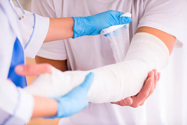 Best Female Orthopedic Doctor in hyderabad