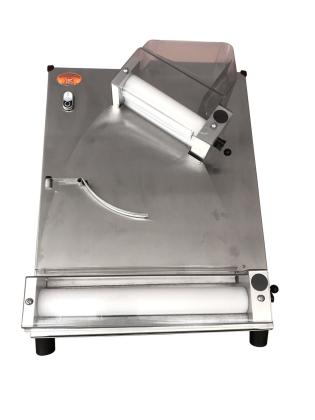 Efficient Pizza Dough Roller - Perfect for Pizzerias & Bakeries!
