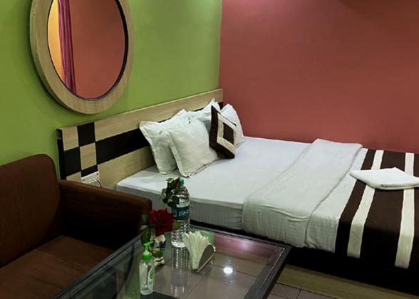 Hotel Room in Chandannagar