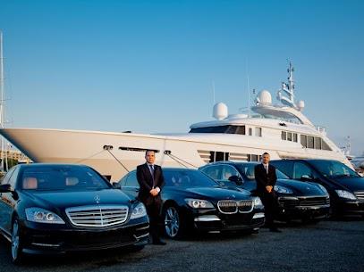Limousine service in Houston TX | B P & L Executive Fleets
