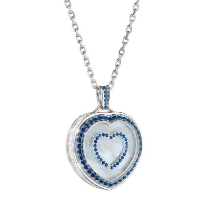 Luxury Heart Jewelry – 18Kt Gold Pendant for Timeless Elegance