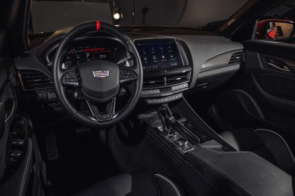 Luxury Limo Services in Las Vegas - Book with Famous Drive