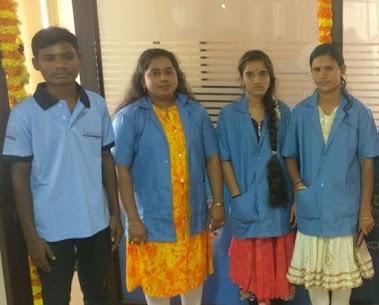 SHOWING CARE TOWARDS THE PATIENT IN SUMUKHA HOME NURSING SERVICES