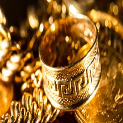 The Advantages of Buying Gold Coins