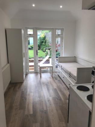 Affordable Student Accommodation in Farnham: Flats, Houses & Rooms