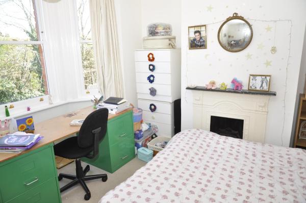 Affordable Student Accommodation in Farnham: Flats, Houses & Rooms