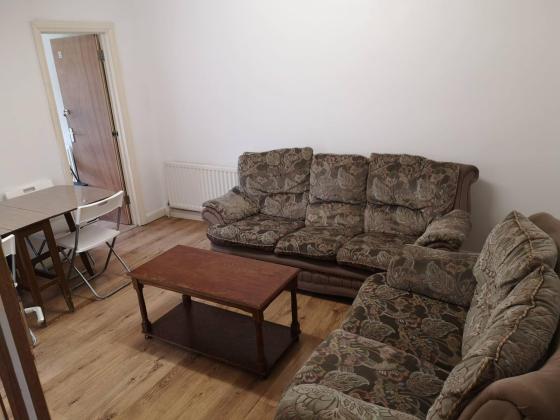 Affordable Student Accommodation Options on East Street, Epsom