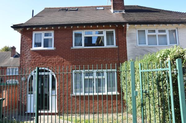 Affordable Student Accommodation Options on East Street, Epsom