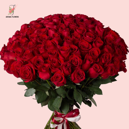 Celebrate the Season with Christmas Flowers from Aroma Flowers