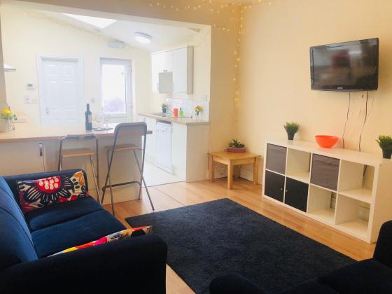 Find the affordable student living on Pomona Street, Sheffield