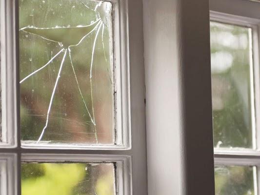 Glass repair service in Sacramento CA | Capital Glass & Construction