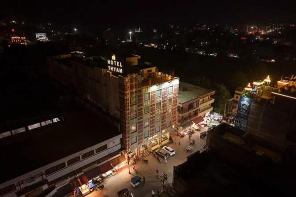 Hotel Shyam's: Where Comfort Meets Elegance