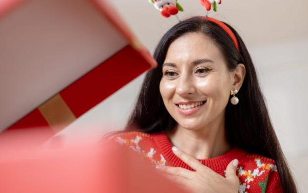 Must Have Holiday Gifts! You Should See Inside