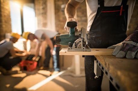Porch installation services near me | HandyManCan Services