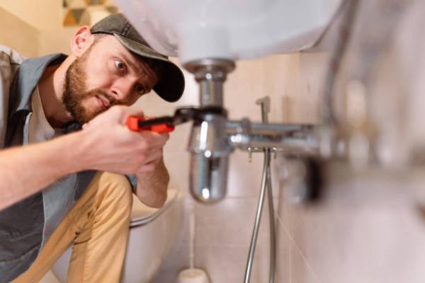 Reliable Emergency Plumber in Earls Court - AlanCo Services Ltd
