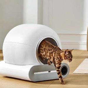 Revolutionize your pet care with the Smart Self-Cleaning Cat Litter Box