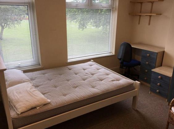 Top Student Accommodation Options on Warwards Lane, Birmingham