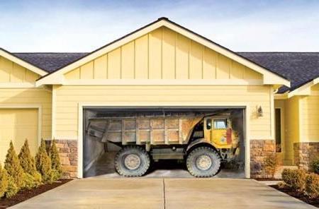 Trios Garage Door